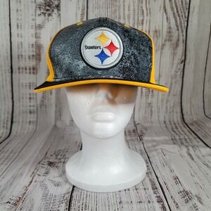 Pittsburgh Steelers NFL Team Apparel Youth Black Yellow Adjustable Snapback Cap